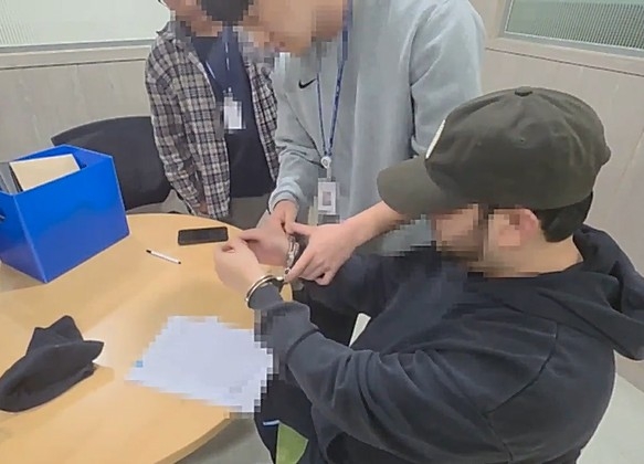 비전공자가 AI로 골프장 등 개인정보 820만건 탈취에 협박까지