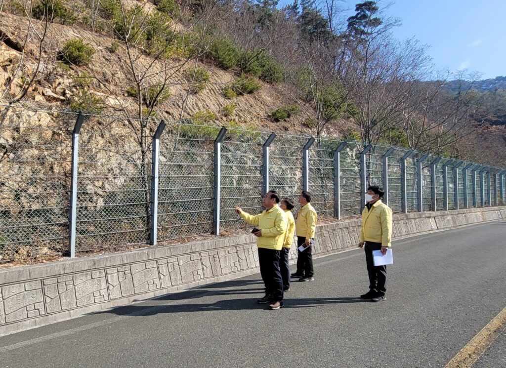 경남 창녕군 해빙기 급경사지 안전점검 실시