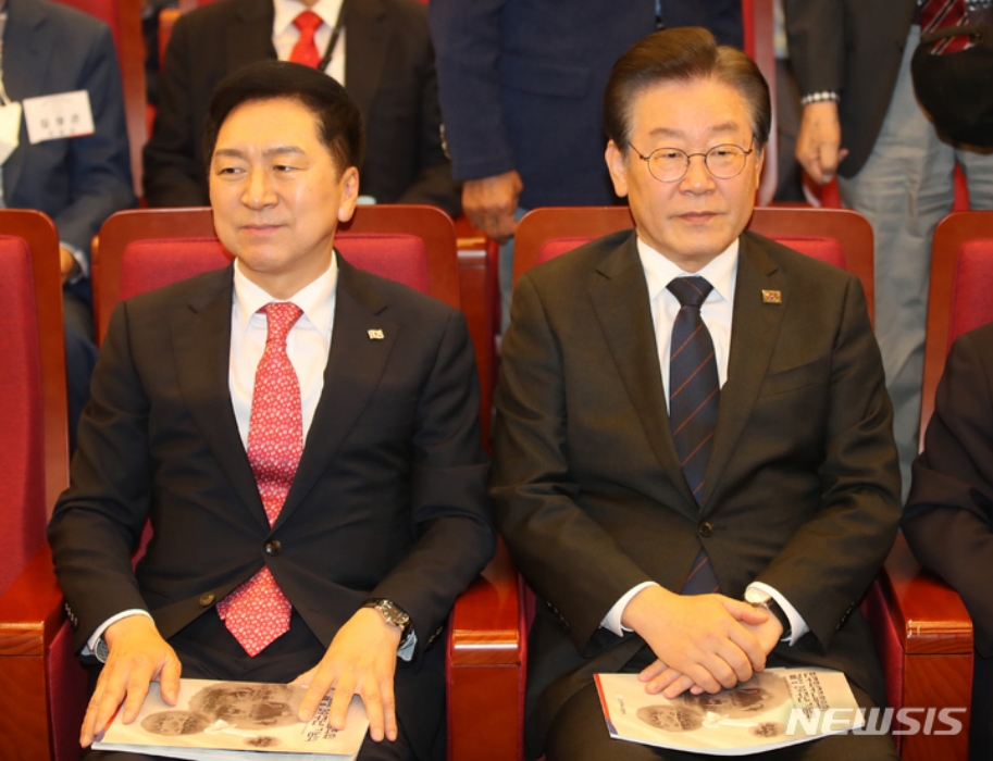 『대화 실종, 국민이 정치 걱정』…원로들에게 혼쭐난 여·야 대표