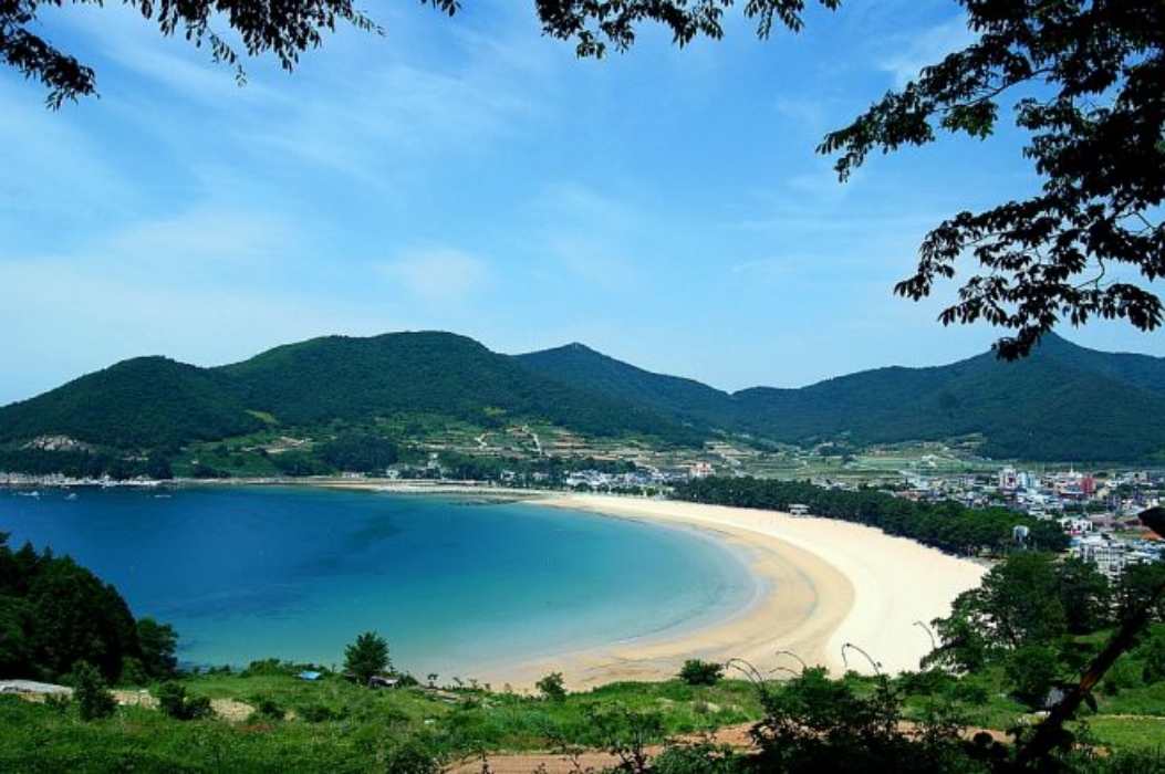 경남도내「26개 해수욕장 7월 1일부터 본격 개장」…8월 20일까지
