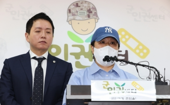 尹『모든 기자와 소통하는 도어스테핑 만들자』…취재진 단상 설치