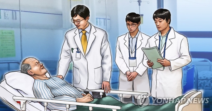 작년 진료비 총액 100조원 처음 넘어…노인이 전체의 43% 차지