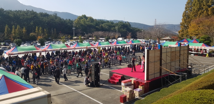 제11회 엄홍길대장과 함께하는 거류산 등산축제 성료