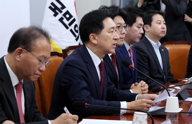 『선거 때마다 똑같은 얼굴 지겨워』…국민들은「새 인물」에 표 줬다