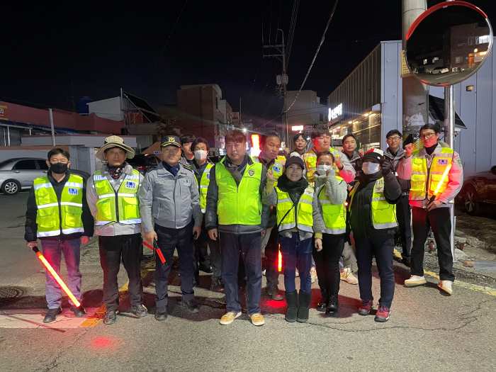 사천署, 「삼천포지구대·협력단체 설 명절 야간순찰 특별방범활동」 전개