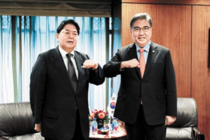 강제징용재단『이사장 재모집』…민관협 위원이 지원했다