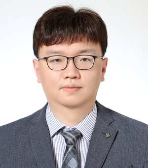 경남 밀양시, 「상반기 적극 행정 우수공무원 강종수 ·이수정 주무관 2명 선발」