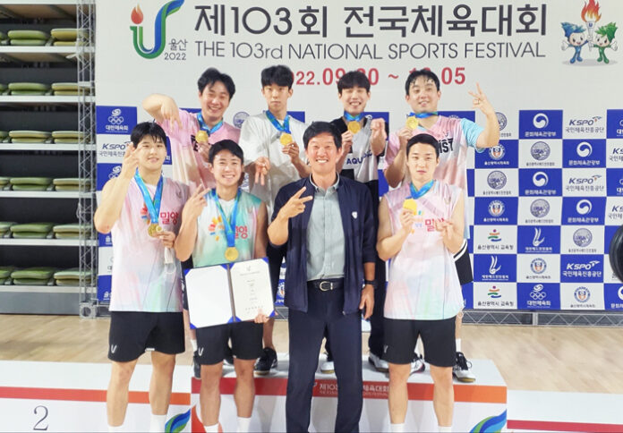 경남 양 배드민턴팀, 전국체전 2연패