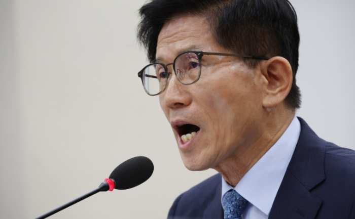 김문수 고용노동부 장관 후보자, 『일제시대 선조 국적=일본』…청문회 결국 파행