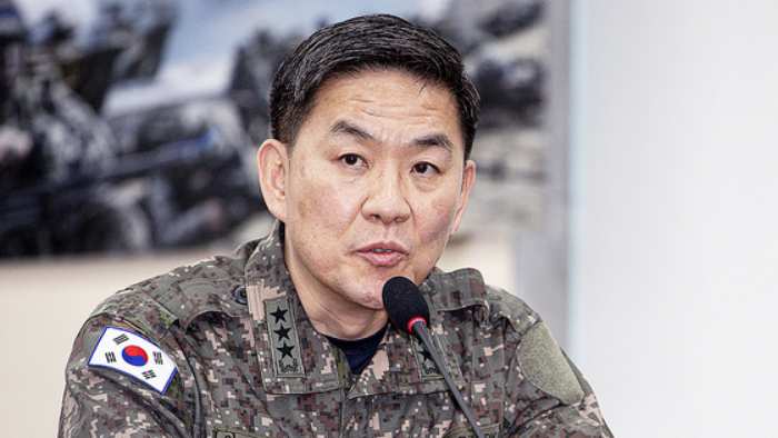 이진우 전 수방사령관, 『尹 화내 「끌어내라」면피성 지시…제정신 아니었다』