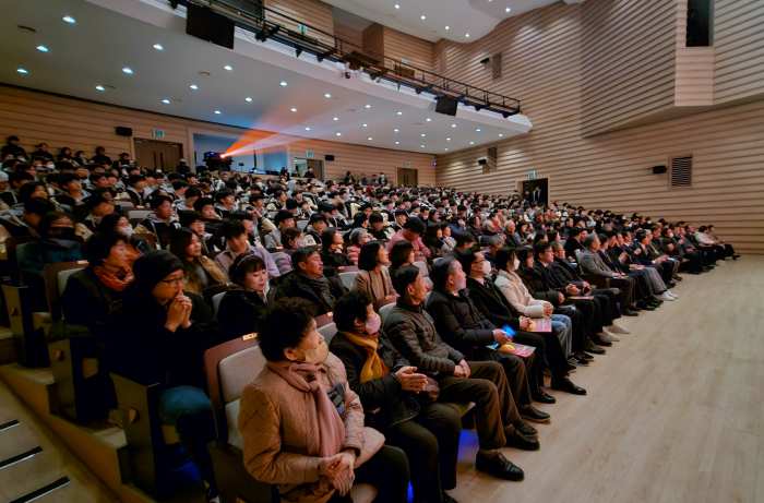 「43회 경남연극제 IN 거창」 성황리에 개막