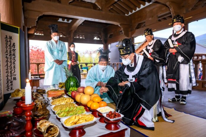 「이순신 순국제전」평화의 빛 성웅 이순신을 만나다.