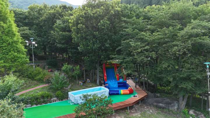 보물섬「남해힐링숲타운 어린이 물놀이장」개장
