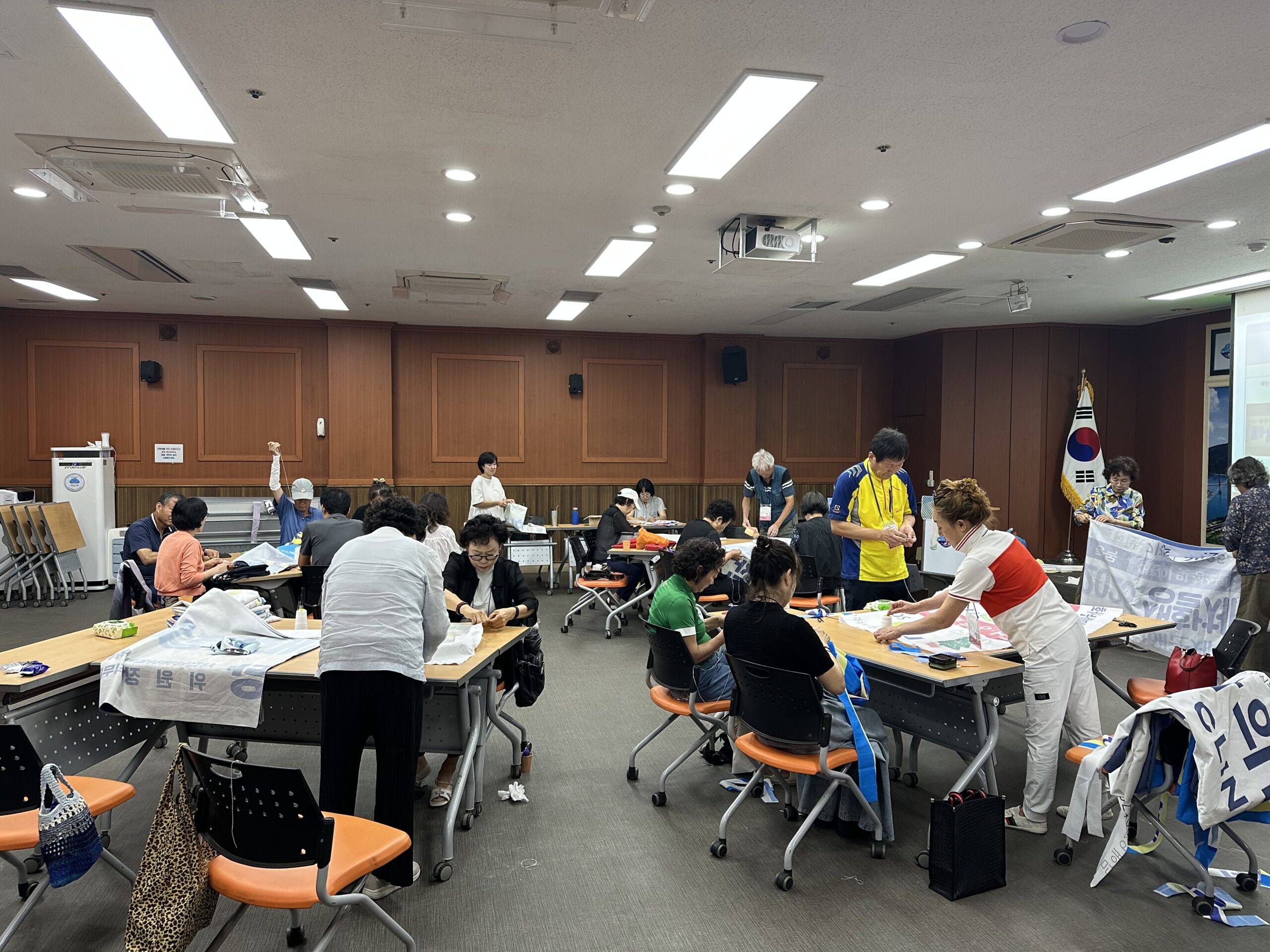 경남 남해군자원봉사대학, 폐현수막 활용「업싸이클링」교육