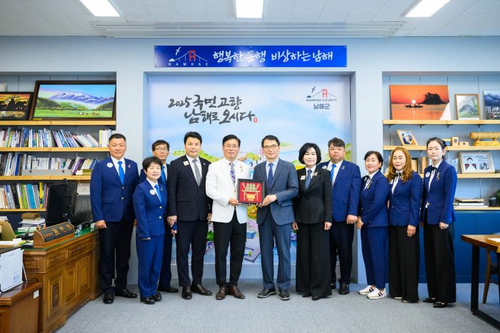 국제라이온스협회 355-E지구 총재단,「남해군 방문」