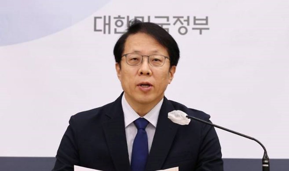 [속보] 李대통령,「인사수석에 조성주 한국법령정보원장 내정」