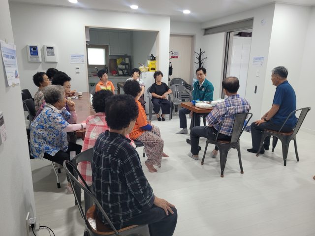 경남 사천시 시민안전국장,「지속되는 폭염 대응 총력」무더위쉼터·공공사업장 등 현장 점검