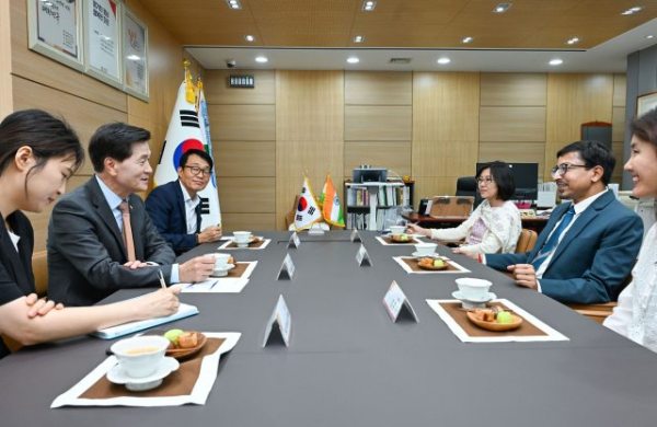 경남 밀양시,「주한인도대사와 한·인도 실질 협력 확대 논의」