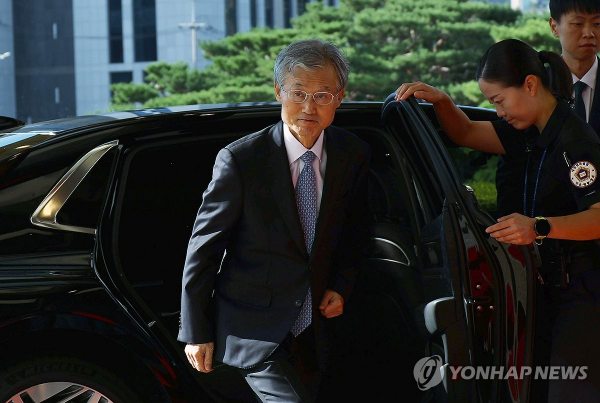 [속보] 조희대 대법원장『靑 대법관 재제청 요청 응할 수 없어』