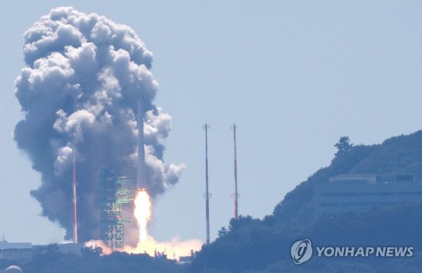 「누리호, 위성 15기 모두 분리 성공」…이제 교신만 남았다