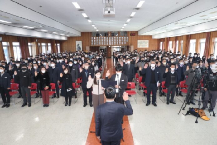 경남 고성군, 2023년 새해 희망찬 출발 다짐하는 시무식 개최