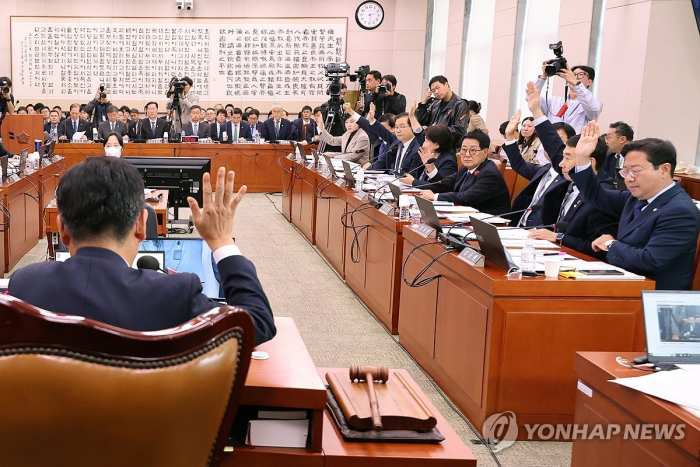 국회 법사위, 김여사 특검법 상정…野 주도 처리될듯
