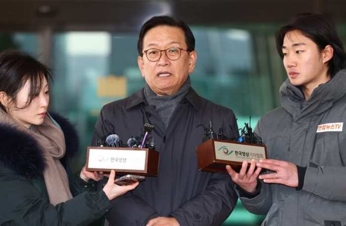 [속보] 변호인 『尹, 체포의 「체」자도 꺼낸 적 없어… 기자회견까지 하는 내란 어디 있나』