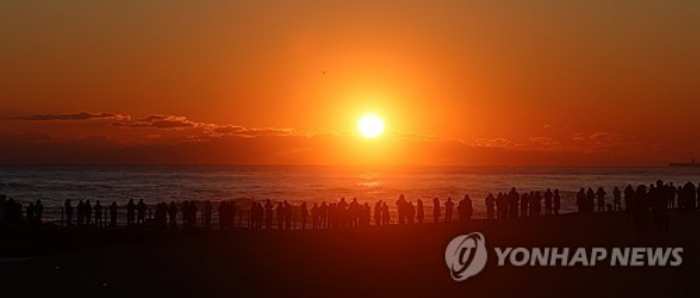 정부, 「1월 27일 임시공휴일 지정」 검토