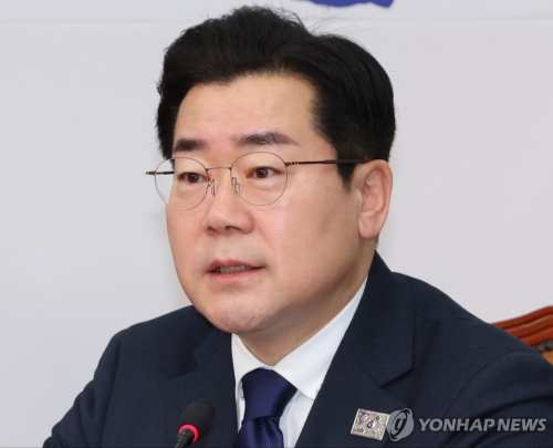 ［속보］박찬대 『최상목, 오전중 마은혁 임명 안하면 권한대행 인정못해』