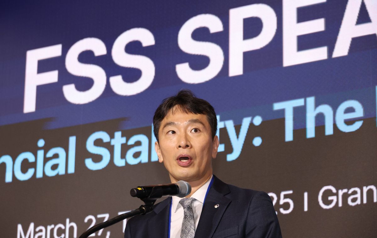 이복현, 금융위원장에 사의 표명…일단 반려