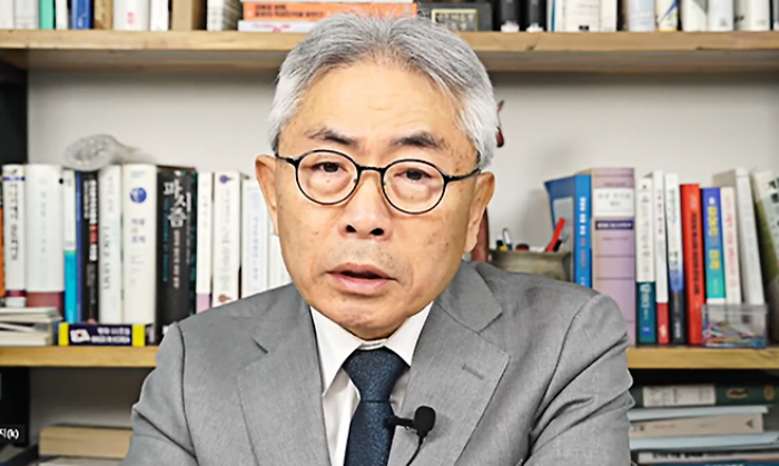 『간신배 한덕수, 尹 은밀한 지령 수행』… 정규재, 「이완규 지명」 韓 맹비난