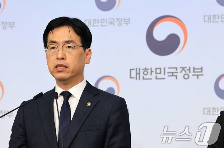『임기 1년 앞두고 우르르』…지방의원 외유성 해외출장 금지