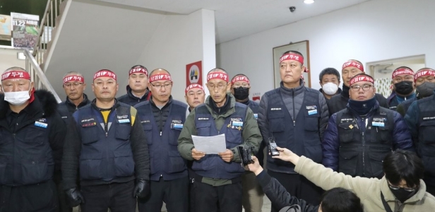 화물연대, 「총파업 철회 여부」오늘 조합원 투표서 결정