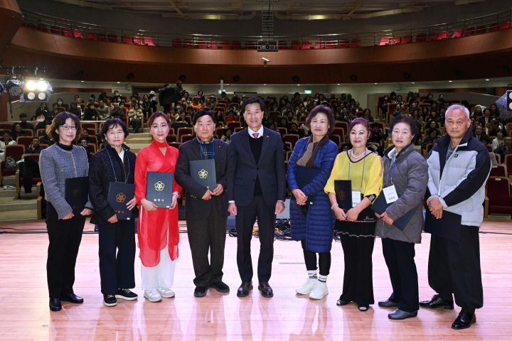 경남 밀양시, 2025년 여성회관 교육강좌 수료식 개최