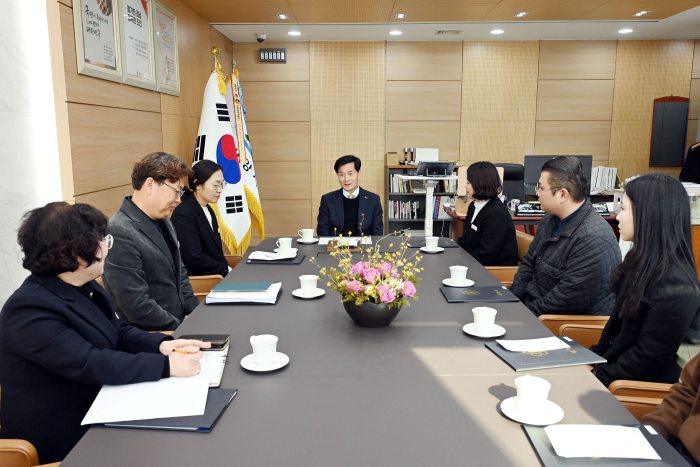 경남 밀양시,「친절·신속」민원행정 빛낸 우수부서 및 공무원 격려