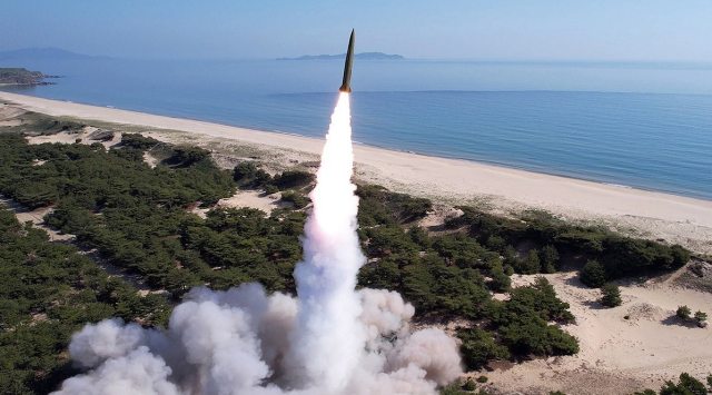 北,「한미훈련 앞두고 6일만에 또 탄도미사일」…700km 이상 비행