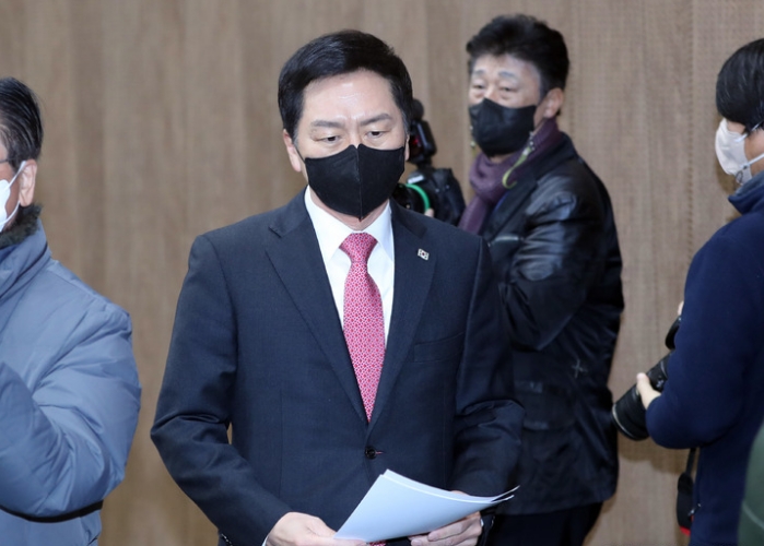 與지지층 당대표 선호도, 김기현 23.6%…안철수 18.5%·나경원 18.3%[엠브레인퍼블릭]