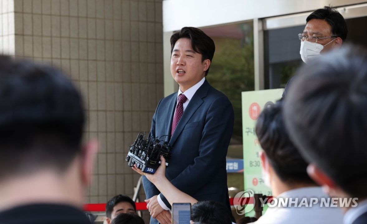 이준석, 尹대통령 겨냥『국민도 속고 나도 속았다』