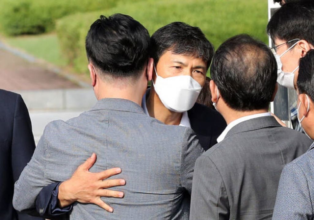 尹,『윤핵관에 격노』..「권성동·이준석·장제원」막장 내전 끝 권력재편 시작