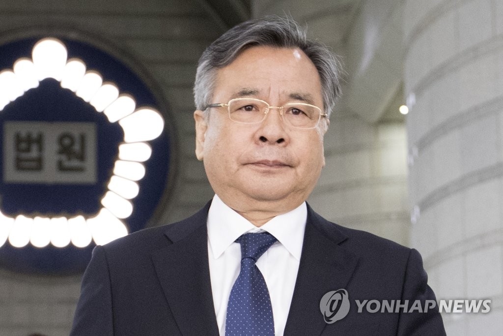［속보］검찰,「50억 클럽 박영수 전 특검 압수수색」