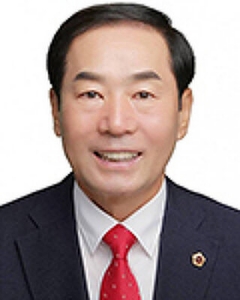 성낙인 창녕군수『군민이 군수 걱정해서야…국힘 복당할 것』