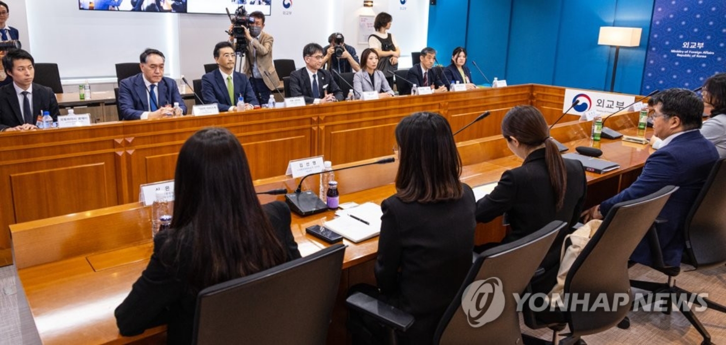 한일「오염수 시찰단」12시간 마라톤 협의…나흘일정 방일 합의