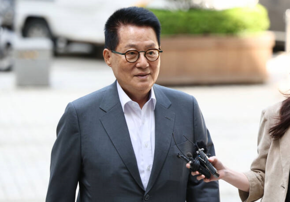 박지원 『尹, 전기값 올라도 文탓…그럼 나로호 성공도 문재인 탓』