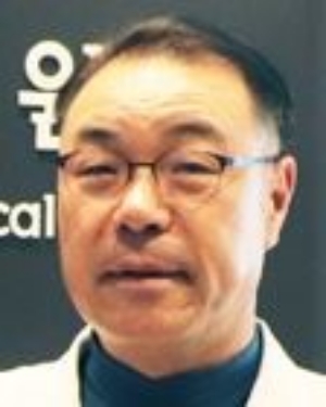 전 경남한의사회 회장 윤진구 한의원장, 고성군 고향사랑기부 릴레이 챌린지 8호 동참