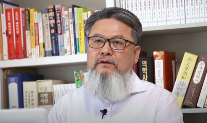 「대통령 관저 개입」백재권 『尹은 악어, 文은 소…조국은 진돗개』