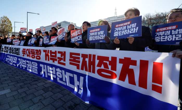 윤 대통령 방송3법 거부권 행사에 『한편의 블랙코미디』