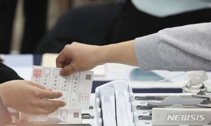 국힘 국회의원 공석인 「사천·남해·하동지역구, 경선후보 8명 중 누가 선발 될지」에 관심