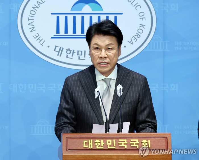 장제원, 총선 불출마 선언…『나를 밟고 尹정부 성공시켜달라』