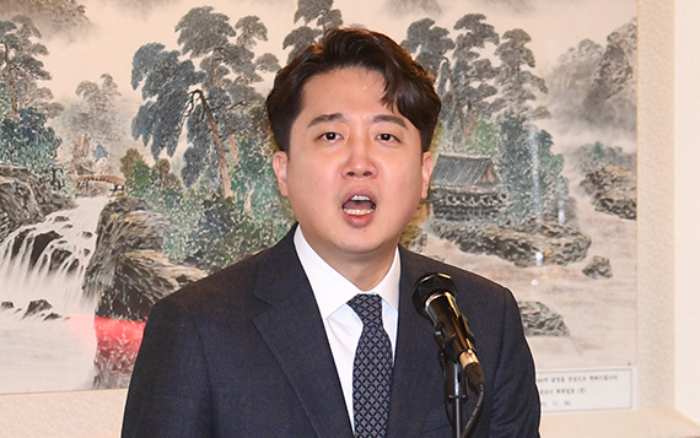 이준석, 탈당 후 신당 창당… 『국민의힘에 있던 모든 정치적 자산 포기』