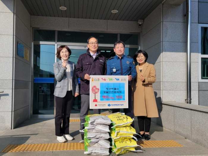 경남 남해군 창선면, 이웃돕기 기탁행렬 이어져